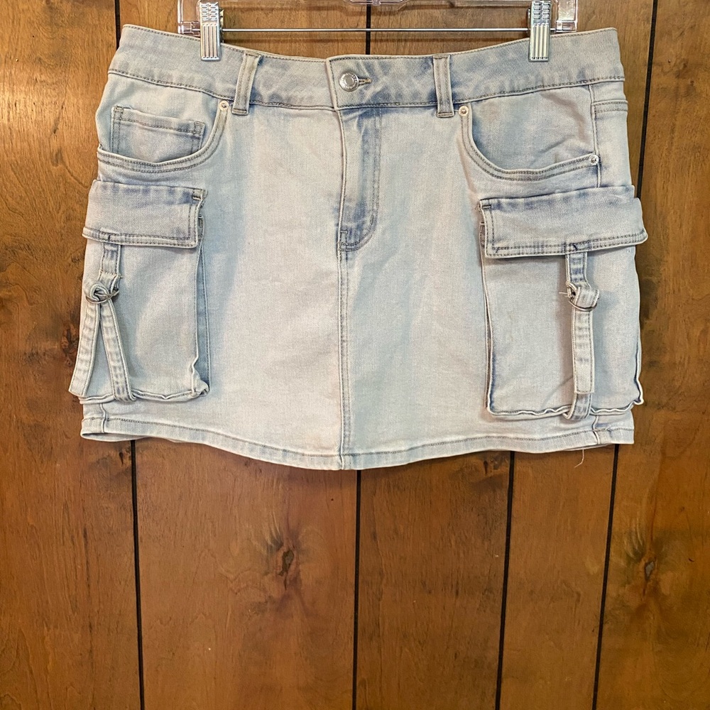 refuge Light Wash Denim Skirt with Cargo Pockets